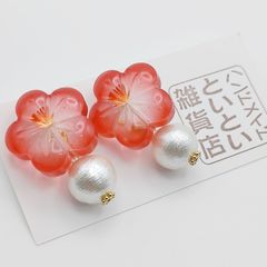 セール品　108　和菓子みたいなお花の2wayピアス