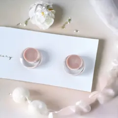 ＊25 ラウンド　クリア　ピンクベージュ　小ぶり　レジン　ピアス/イヤリング