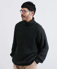 新品 未使用 JIGGYS SHOP(ジギーズショップ)ビッグワッフルタートルネックニットセーター 217747 ブラックのサムネイル