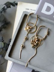 asymmetry hoop gold