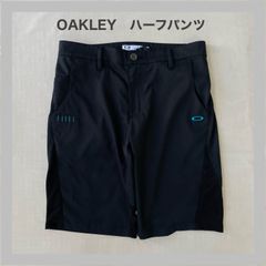 OAKLEY　オークリー　ハーフパンツ　短パン　夏物　薄手　メッシュ　かっこいい　GOLF　ゴルフウェア　スポーツ　ロゴ刺繡　メンズ　３２