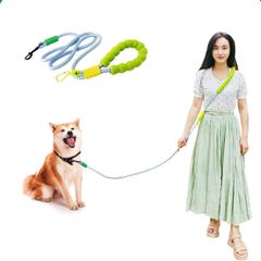 新品 2025年の新しい 犬 ショルダーリード 犬のリード ショルダーストラップ、ハンズフリー犬用 肩と腰に手持ちのファッショナブルな 中型犬 大型犬 用散歩用 多機能クロスボディフォームコットングリップ、全長3M、直径12MM、腰に掛けて自由に使用できます。