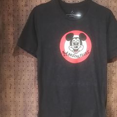 Disney ディズニー　ミッキーマウス「MOUSEKETEERS」プリントTシャツ　サイズＳ