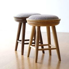 【極美品】木製円形クッションスツール※残り1点 極美品】木製円形クッションスツール※残り1点 - メルカリ