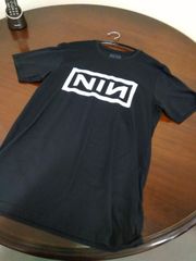 NINE INCH NAILS / ナイン・インチ・ネイルズ 正規品ロックTシャツ（新品） Mサイズ