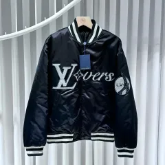【リバーシブルが嬉しい♪】ルイヴィトン★ボンバージャケット 2025年最新】LOUIS VUITTON ジャンパー・ブルゾンの人気アイテム