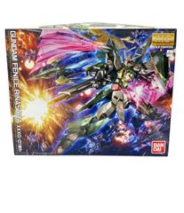 美品 ガンダムビルドファイターズ プラモデル MG ガンダムフェニーチェリナーシタ 1/100 バンダイ