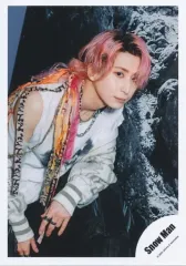 【中古】生写真(ジャニーズ) Snow Man/佐久間大介/膝上/シングル「Dangerholic」MV＆ジャケ写オフショット/公式生写真