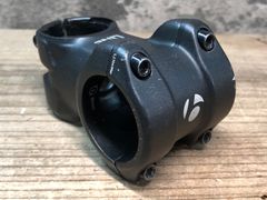 JE666 ボントレガー BONTRAGER LINE アルミ ステム 50mm Φ35 OS