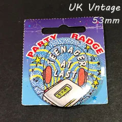 イギリス 輸入　雑貨 缶バッジ 　53mm　『 ついにティーンになった！ 』　当時物　広告　ヴィンテージ　ピンバッチ　ノベルティー　英国　古着　レトロ　 アドバタイジング (BAT646)