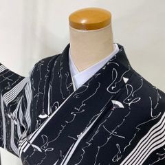 小紋 単衣 洗える着物 裄67.5 身丈165.5 お洒落着 普段着 ポリエステル 白色 黒 美品 L サイズ 3939