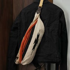 ビンテージメキシカンラグ使用のボディバッグ【T.K GARMENT SUPPLY】