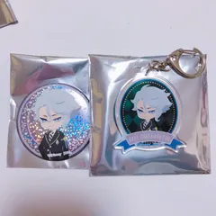 MR-01023 ツイステ ロフト キラキラ缶バッジ アクキー アズール