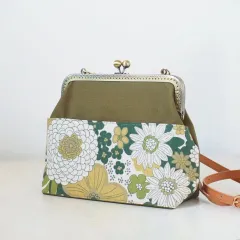 レトロ花柄がま口バッグ/ショルダーバッグ/がま口/がまぐち/ガマグチ/肩掛け/斜め掛け/御朱印帳入れ/ポシェット/軽量/布バッグ
