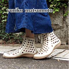 サマーブーツ 夏 春 厚底 レディース 黒 通勤 仕事 旅行 本革 外反母趾 yuriko matsumoto ユリコ マツモト
