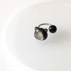 SUS316イヤーカフ/片耳用[Pinctada cat/Silver]サージカルステンレス 黒蝶貝 オニキス 黒猫 金属アレルギー対応