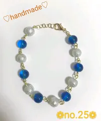 ❁ガラスビーズのブレスレット❁　クリアブルー×パールホワイト