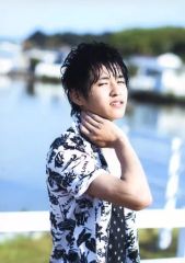 [중고] 생사진(남성) BOYS AND MEN 연구생 도쿄/우라카미 타쿠야/상반신·의상 블랙. 화이트. 알로하 셔츠·오른쪽 방향/바샨!!! 생사진
