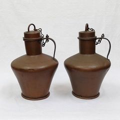 島静代古道具『六本木ビストロ・シマ店内装飾　水甕（みずがめ）』水甕（みずがめ）：金属製（赤胴）２個セット　アンティーク