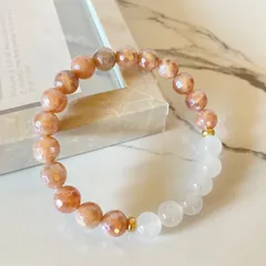 ✴︎オレンジムーンストーン&ホワイトジェイド✴︎　天然石デザインブレスレット