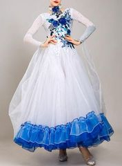 社交ダンスドレス ホワイト ブルーフェザー 上品 華やか エレガント 着