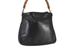 【極美品】GUCCI グッチ バンブー 2way ボディバッグ 巾着型 ブラック 極美品】希少 GUCCI グッチ バンブー 2way ボディバッグ 巾着型