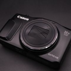 Canon デジタルカメラ PowerShot SX710 HS ブラック 【中古】