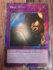 遊戯王　 英語版  落とし穴 プラチナシークレットレアのサムネイル