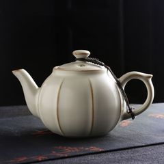 中国　急須　磁器　お茶　茶道具　一つ