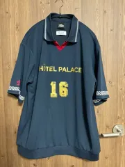 2025年最新】palace umbroの人気アイテム - メルカリ