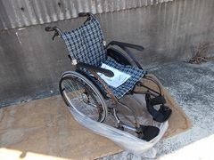 送料無料（一部地域を除く）自走式車椅子カワムラサイクル　WAVIT　ウェイビット　WA22-40　洗浄整備品　TS-25-0730-01