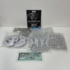 BANDAI　バンダイ　STAR WARS　スター・ウォーズ　1/144スケール　プラモデル　MILLENNIUM FALCON　ミレニアム・ファルコン　未組立　箱なし　現状品　い2500330-1