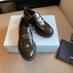 2024年最新】prada ローファー 24.5の人気アイテム - メルカリ