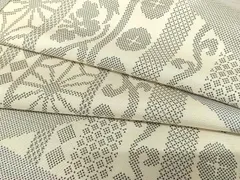 平和屋着物●本場大島紬　白大島　9マルキ　花間道　正絹　逸品　AAAT0561zg