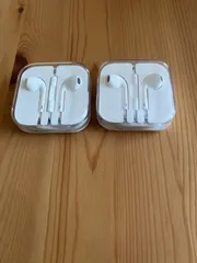 017 Apple 純正イヤホン　ジャック　２つセット