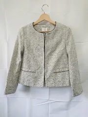 ◇ Θ AG by aquagirl エージーバイアクアガール ノーカラー 長袖 ジャケット サイズM アイボリー ブラック系 レディース E  【1507100001108】のサムネイル