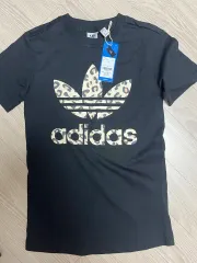 【adidas】レオパード ロゴ 半袖 Tシャツ★男女共に大人気◎ アディダス アディダス オリジナルス レオパード リュクス