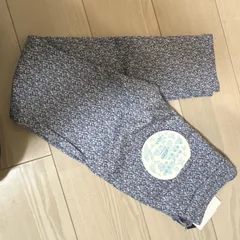 新品未使用　タグ付き　花柄スキニーパンツ　Sサイズ　アースミュージックアンドエコロジー　earth music&ecology