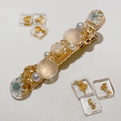 【0034】handmade ヘアクリップ　ヘアアクセサリー　髪留め　髪飾り　キラキラ　お花　ゴールド