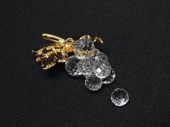 SWAROVSKI スワロフスキー ぶどうモチーフ 葡萄 グレープ ピンブローチ ピンバッジ アクセサリー ゴールド系 DE7663