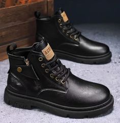 ショートブーツ バイクブーツ レザー メンズ ブーツ ライディングブーツ サイドジップ ライダーブーツ ハイカット アウトドア 防水 革 幅広 冬用 オートバイシューズ 厚底 アンクルブーツ エンジニアブーツ アウトドア おしゃれ 人気 滑り止め 黒