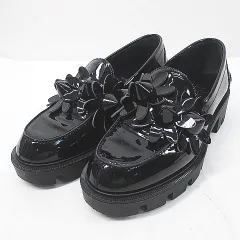クリスチャンルブタン Christian louboutin Daisy Spikes Moc ローファー 35 ブラック 黒系 パテントレザーのサムネイル