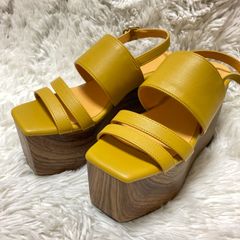 Item thumbnail for item c69880e6-a9ab-4e31-8ab1-de98c5aef600