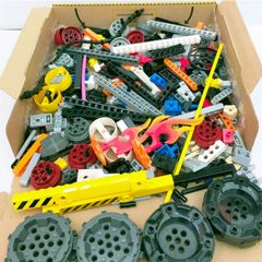 5147　レゴ　主にテクニック系パーツ　大量セット　テクニックパーツ　穴あき　軸　穴開き　キロ　LEGO　レゴブロック　まとめ売り　詰め合わせ　タイヤ