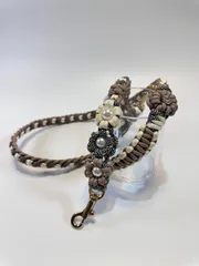 パラコード　カフェリード　8本編みのハート　ラブラブ編み　お花つき