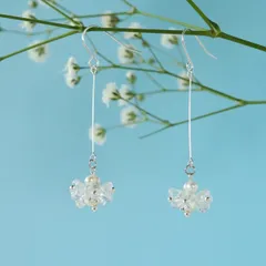 【ゆらゆら揺れる】淡水パール ビーズ ブーケ ピアス ウェディング 花嫁 シルバー ハンドメイド アレルギー対応 イヤリング