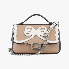 2025年最新】フェンディ fendi ダブルマイクロバケットの人気