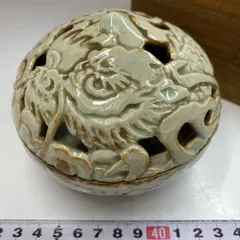 新品未使用【共箱付】 青磁金彩蓮華文 香炉 紺青彩零雨文香炉 | ARTerrace