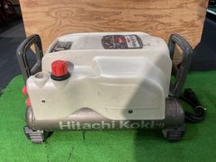 【点検ランプが点灯している為ジャンク】日立工機 EC1445H 高圧コンプレッサー ※現状品 点検ランプが点灯している状態 空気満タンにならず音がなり続けている（コ-42）