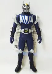 【中古】フィギュア 仮面ライダーナイト 「仮面ライダー龍騎」 レジェンドライダーシリーズ09